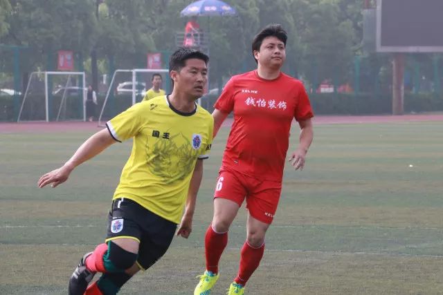 霍达尔年轻期连续三站闯进大师赛八强